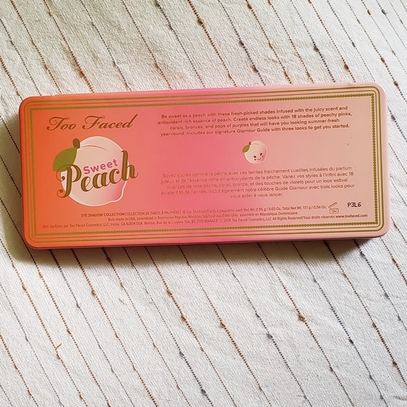 Too Faced Sweet Peach Palette - Picture 4 of 4